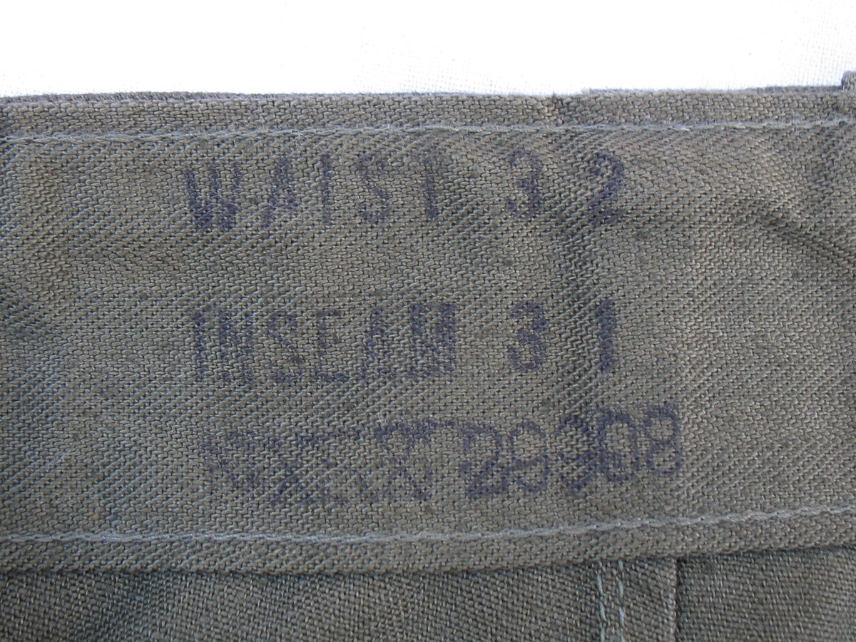 US WW2 - Pantalon HBT N3 daté 1943 - Neuf !