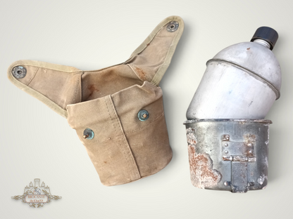 US WW2 - Gourde USMC rabats croisés complète